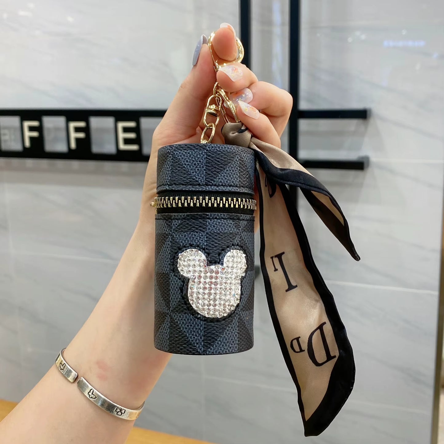 Diamond-Encrusted Lipstick Bag Key Chain Portable Change Purse New Headphone Bag Wholesale Bag Pendant Decoration