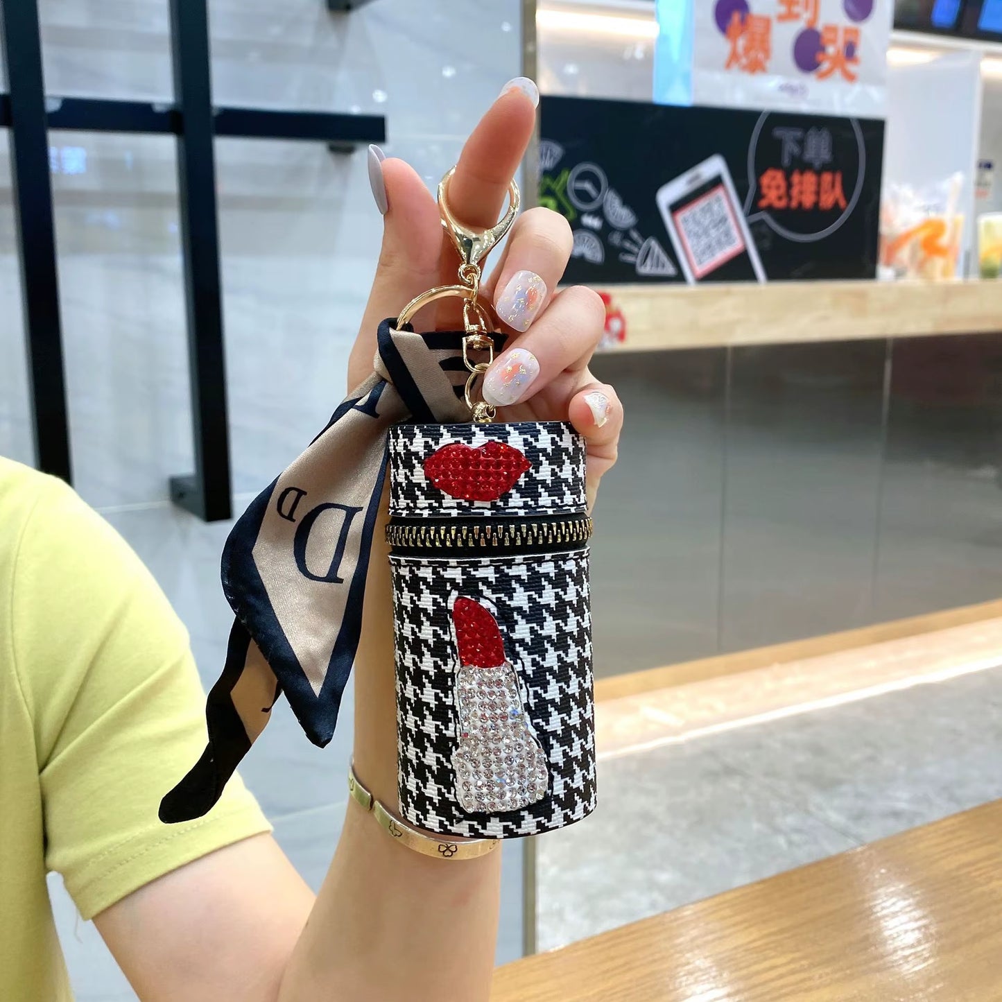 Diamond-Encrusted Lipstick Bag Key Chain Portable Change Purse New Headphone Bag Wholesale Bag Pendant Decoration
